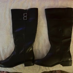 Women’s knee black boots size 9WW wide calf